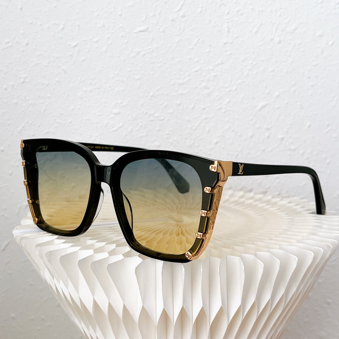 Louis Vuitton Sunglasses - DEEPREPS