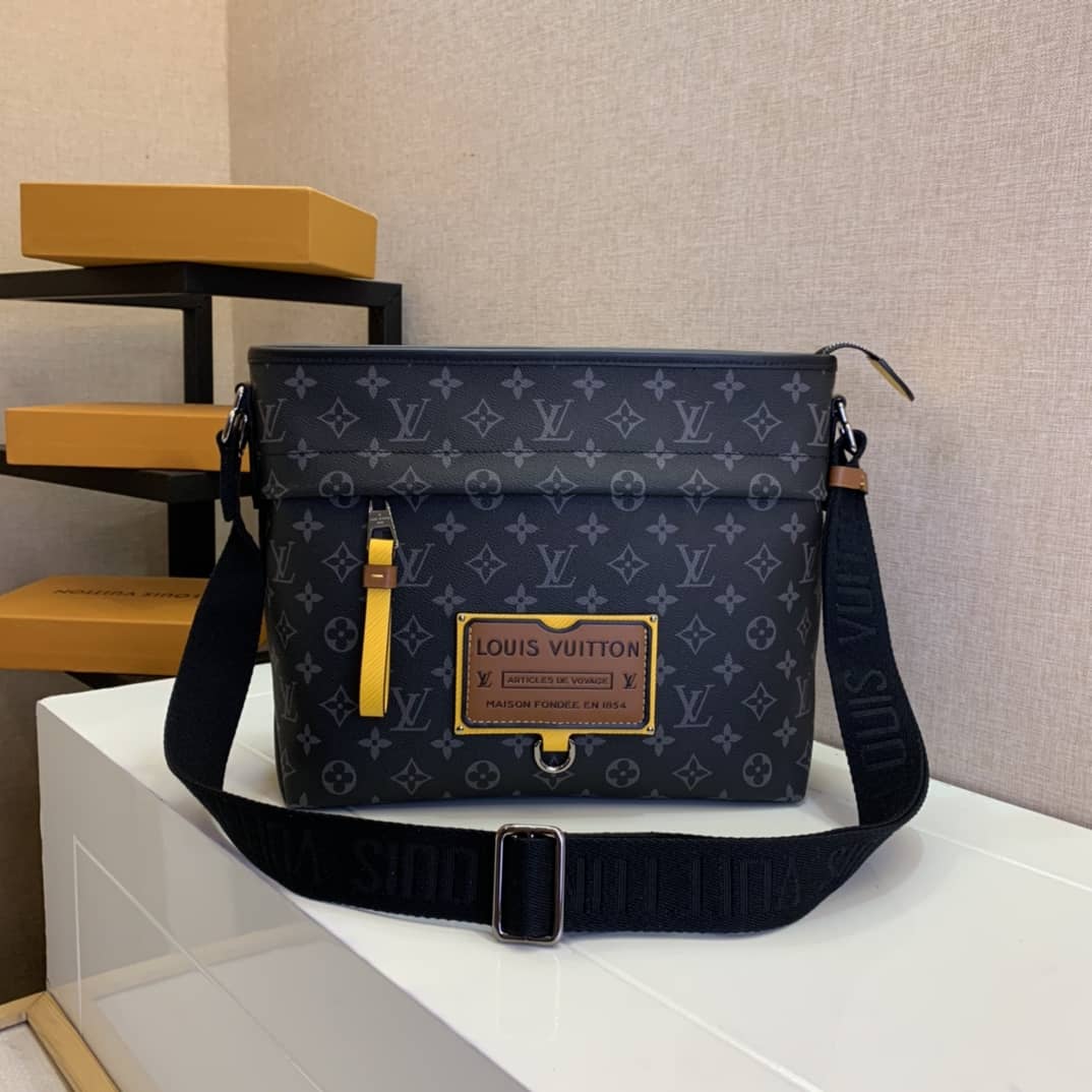Louis Vuitton Besace Zippée Monogram MM Replica Bag Black M45214 - DEEPREPS