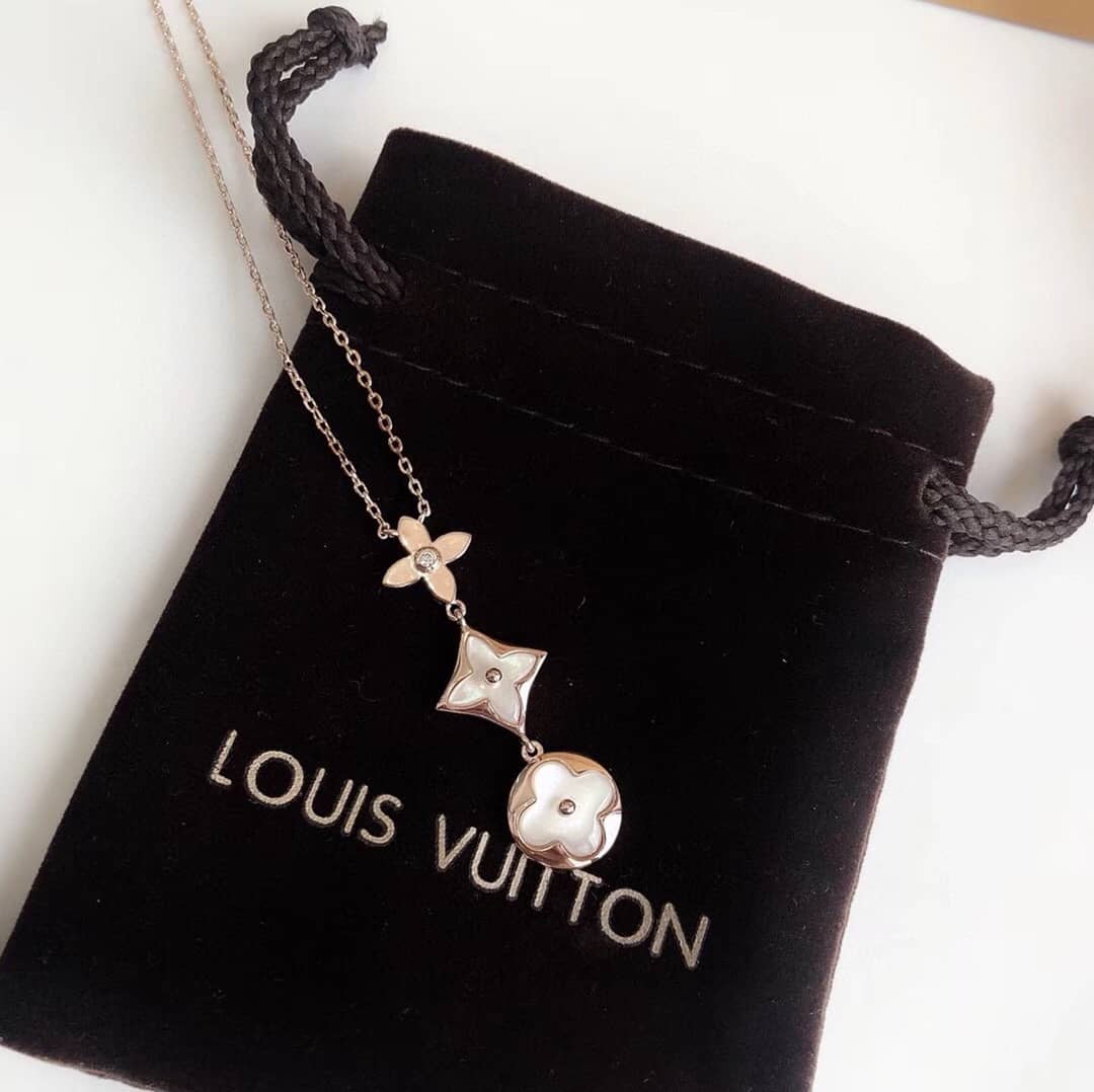 Luxury Louis vuitton Classic AAA+ Necklace - DEEPREPS