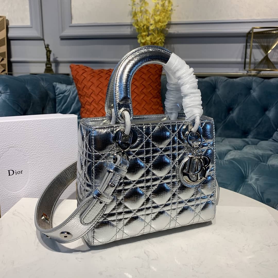 Christian Dior Lady Dior 20CM Replica Bag - DEEPREPS