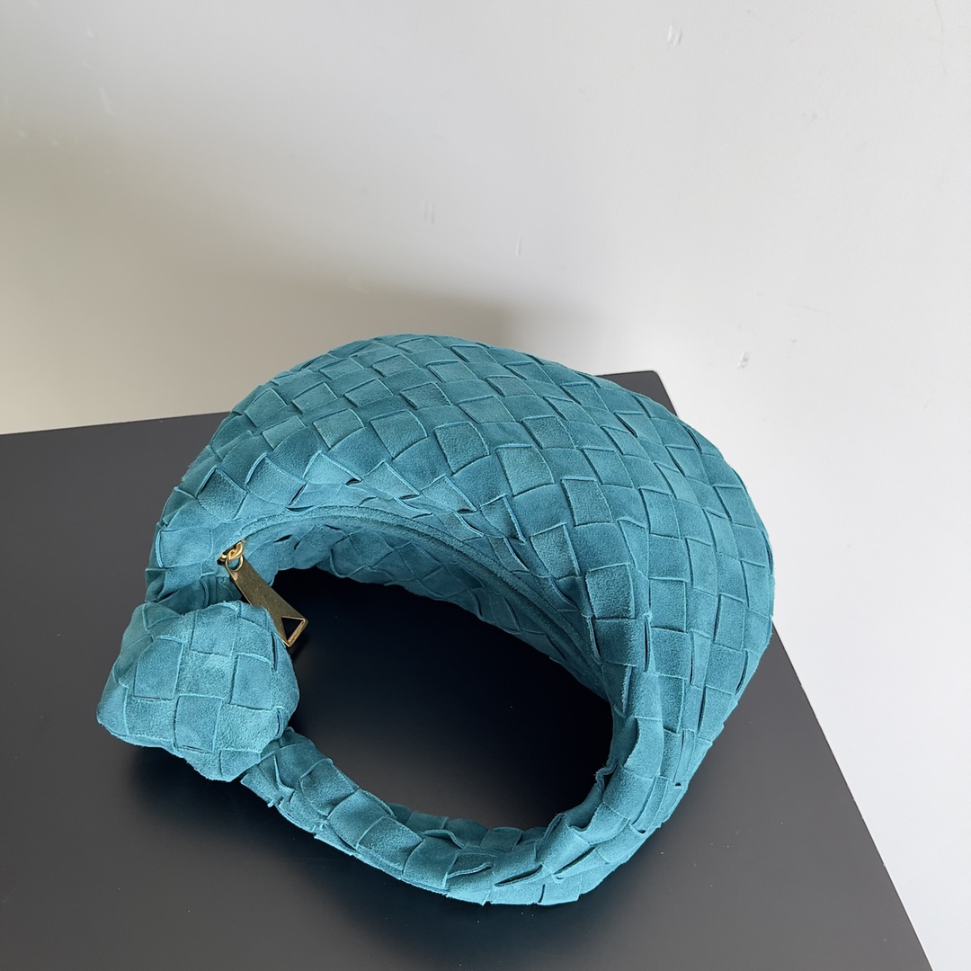 Bottega Veneta Woman - DEEPREPS