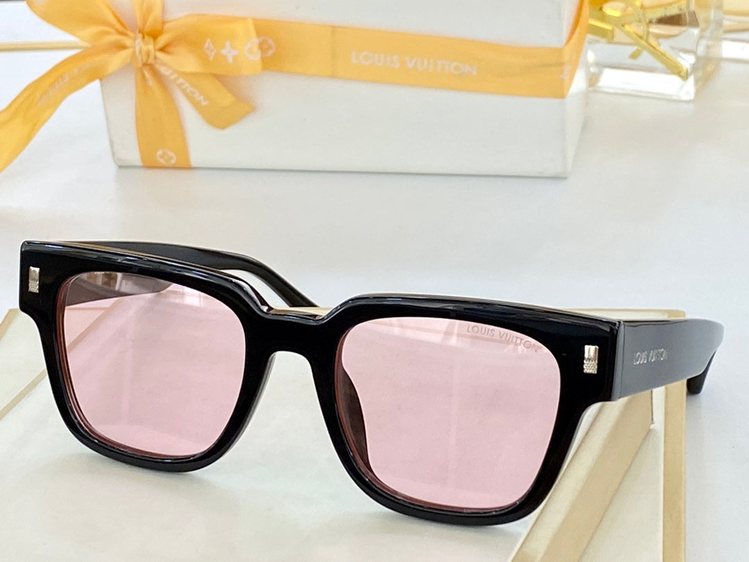 Louis Vuitton Sunglasses - DEEPREPS