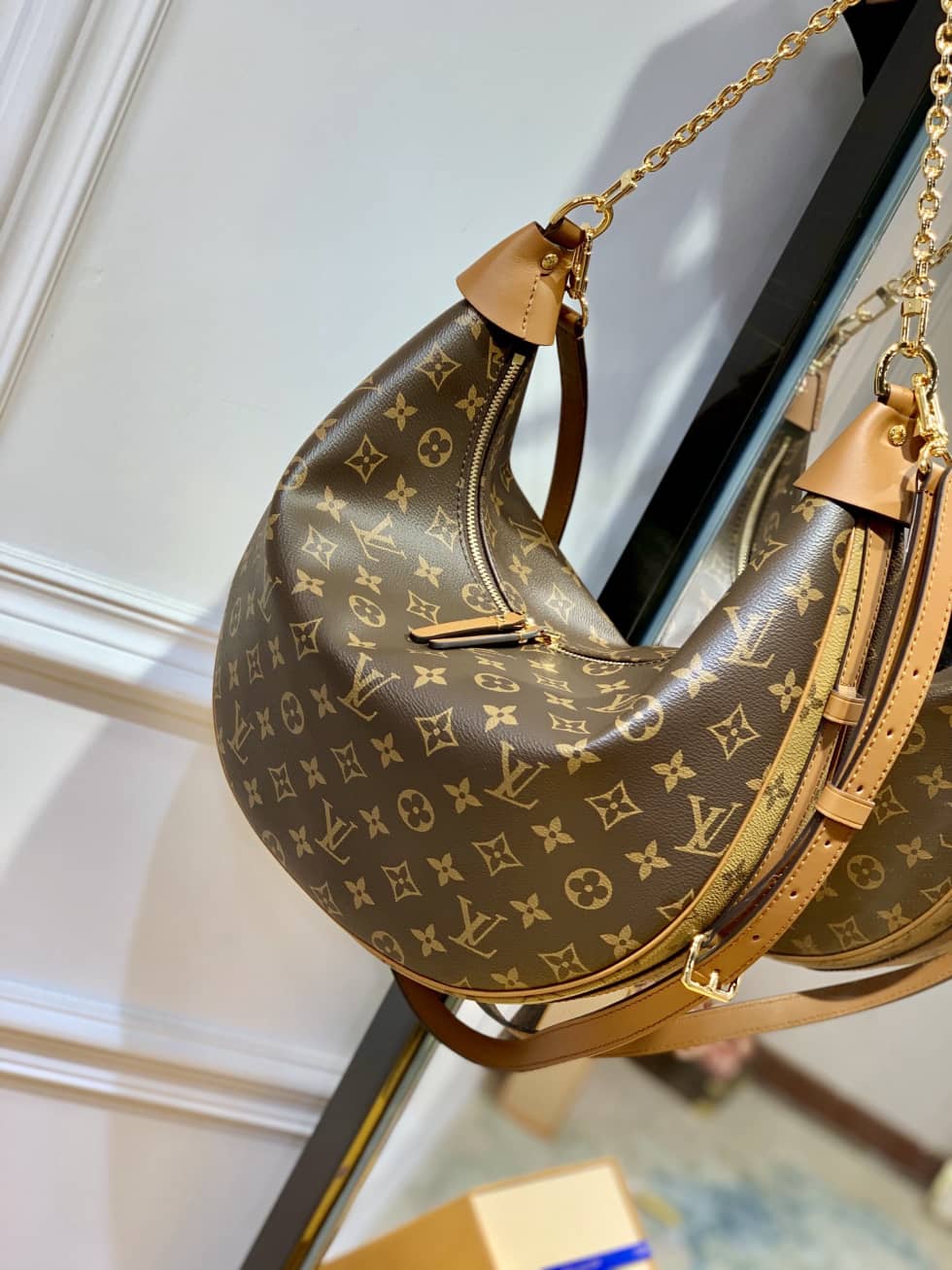 Louis Vuitton Loop Monogram Reverse Coated Canvas M46311 Replica Hobo - DEEPREPS