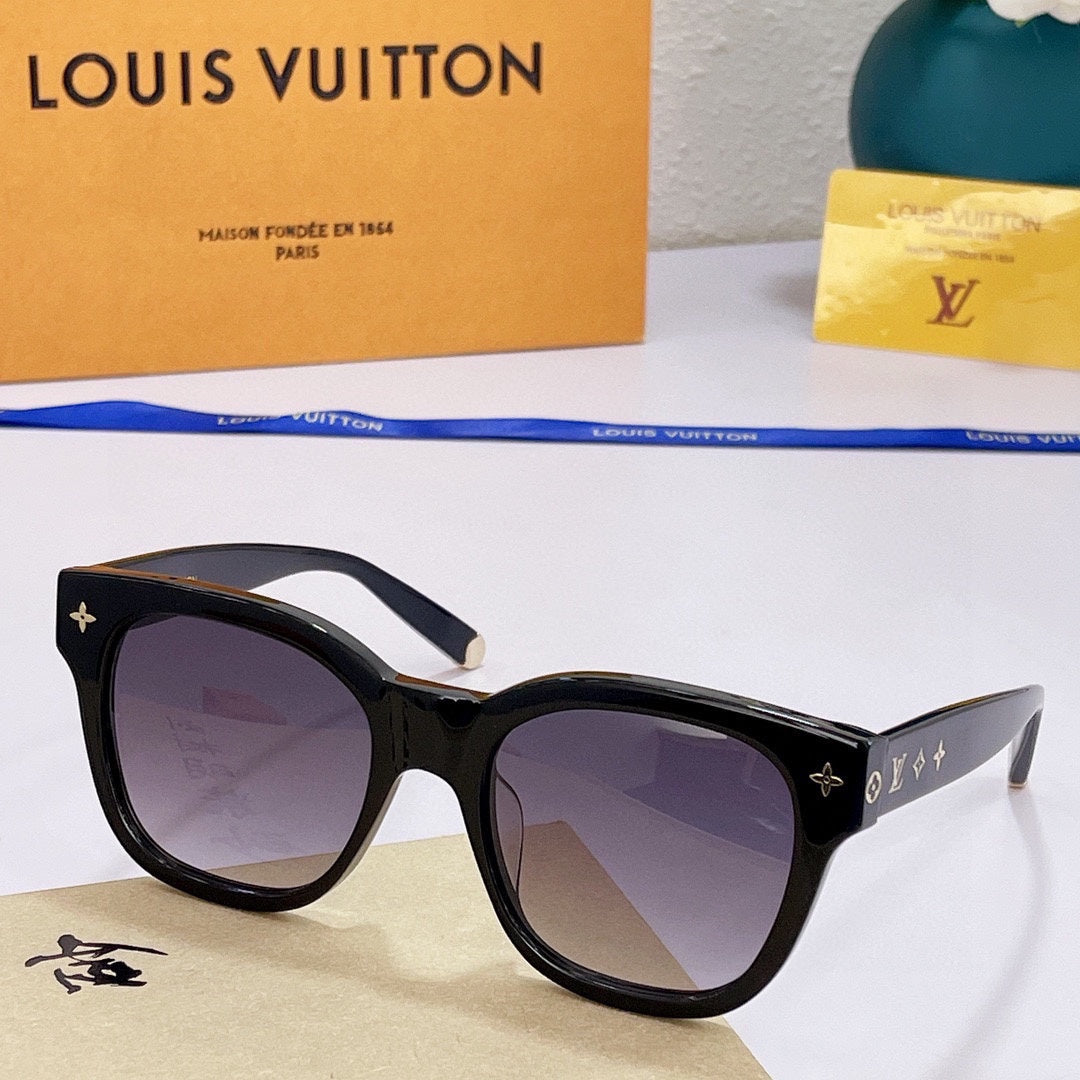 Louis Vuitton Sunglasses - DEEPREPS