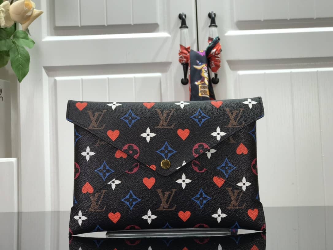 Cheap LV Envelope Clutch Bag From China UK - DEEPREPS