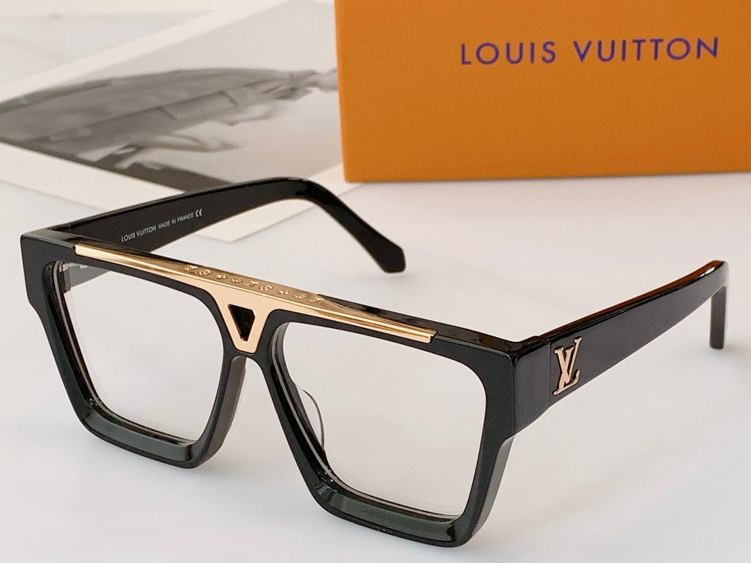 Louis Vuitton Sunglasses - DEEPREPS
