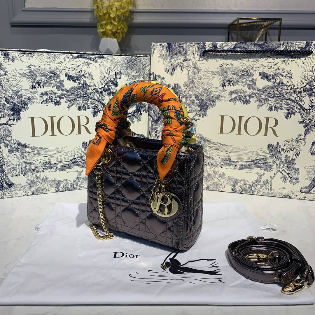 Christian Dior Lady Dior 17CM Replica Bag - DEEPREPS
