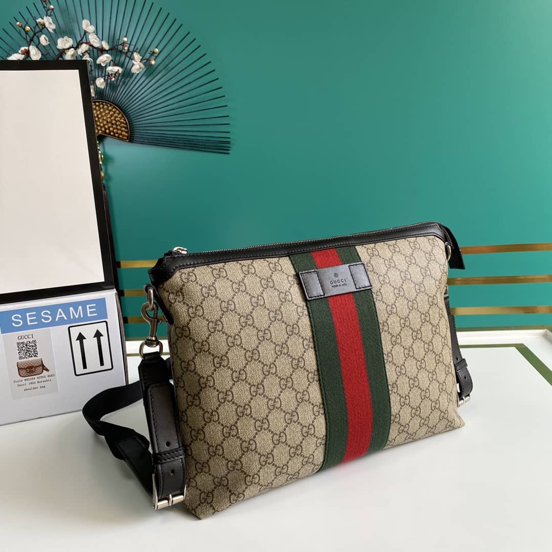 Gucci Supreme GG Messenger Bag Replica 523335 - DEEPREPS