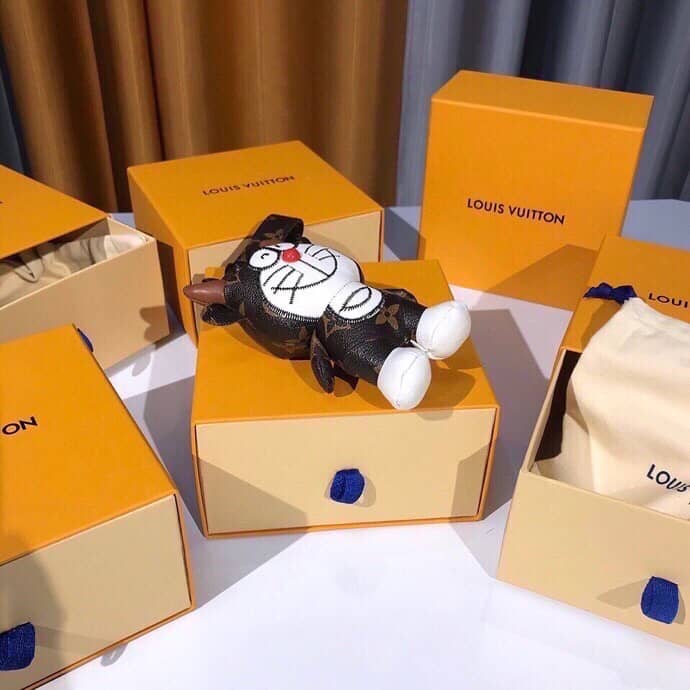 Wholesale Louis Vuitton AAA+ Key Chain - DEEPREPS