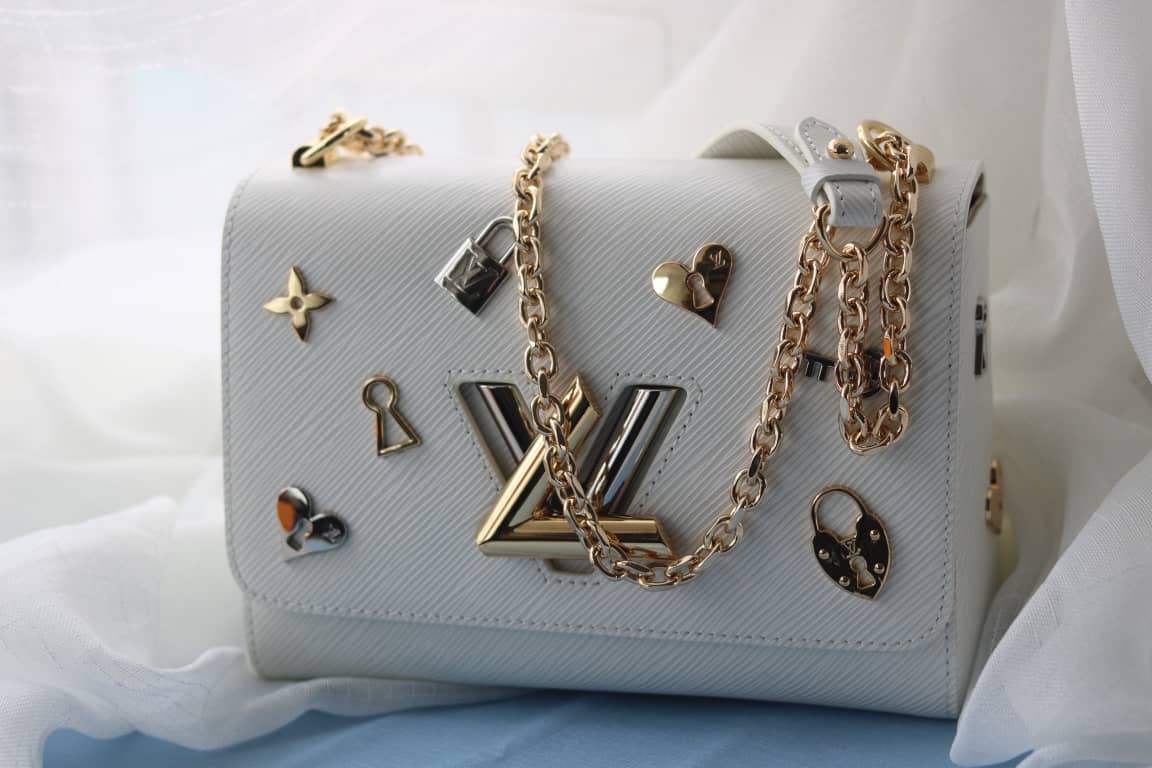 Louis Vuitton Twist Epi Handbag Replica - DEEPREPS