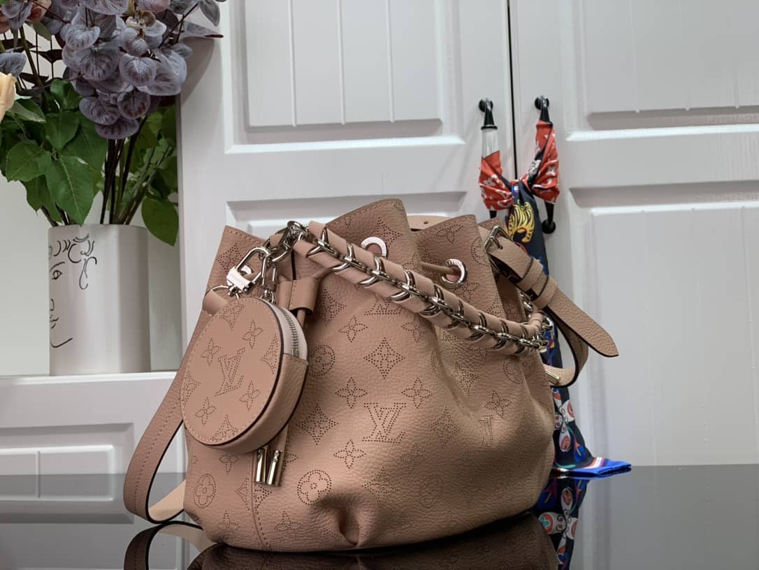 Louis Vuitton Bella Mahina Magnolia Leather Replica Bag M57068 Pink - DEEPREPS