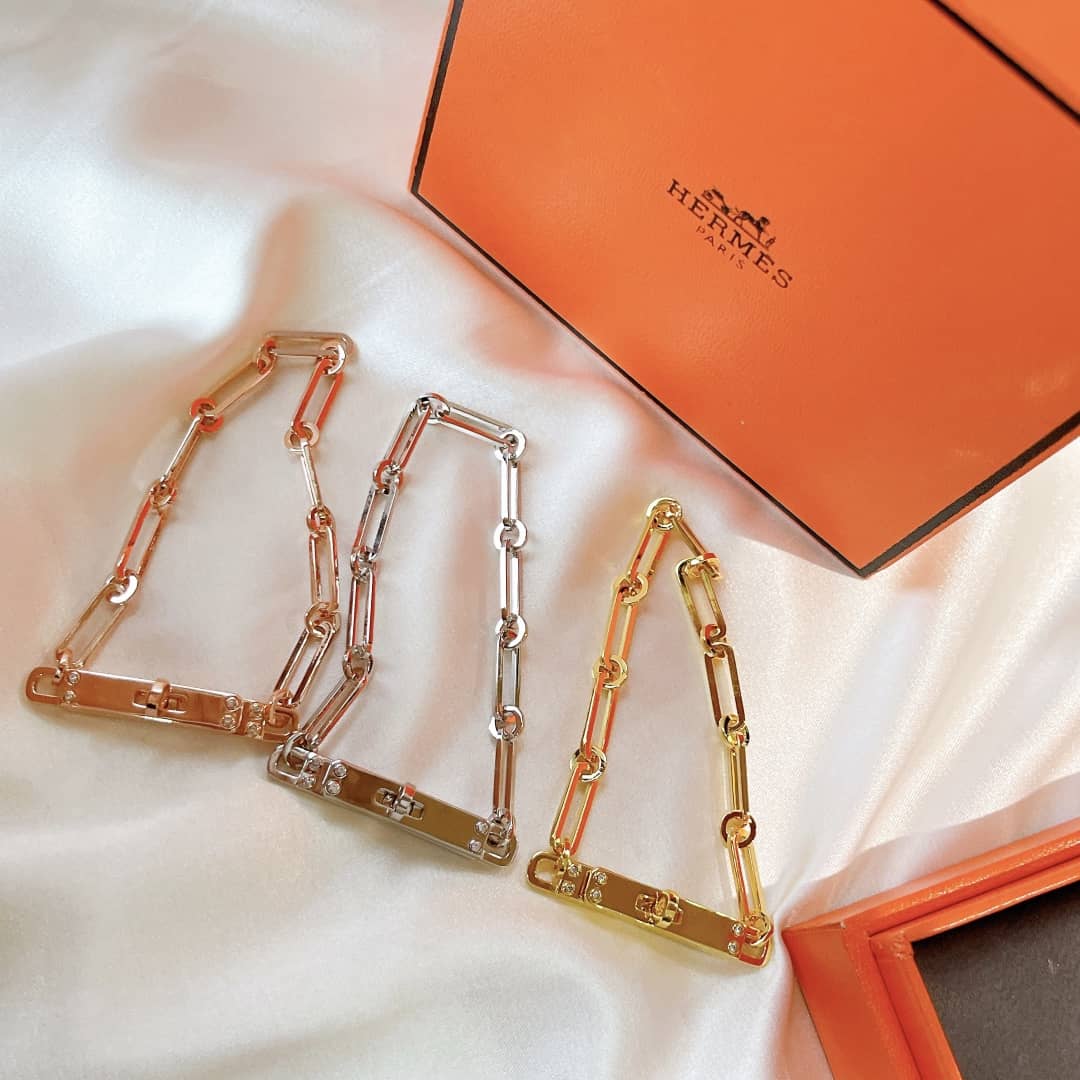 Knockoff Hermes Logo Bracelet - DEEPREPS