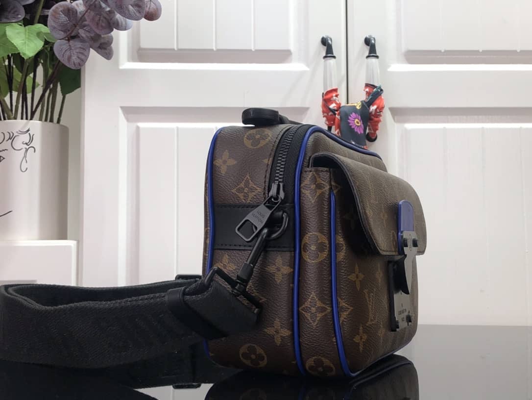 Louis Vuitton Lock Monogram Macassar Canvas Messenger Bag Replica M45806 - DEEPREPS