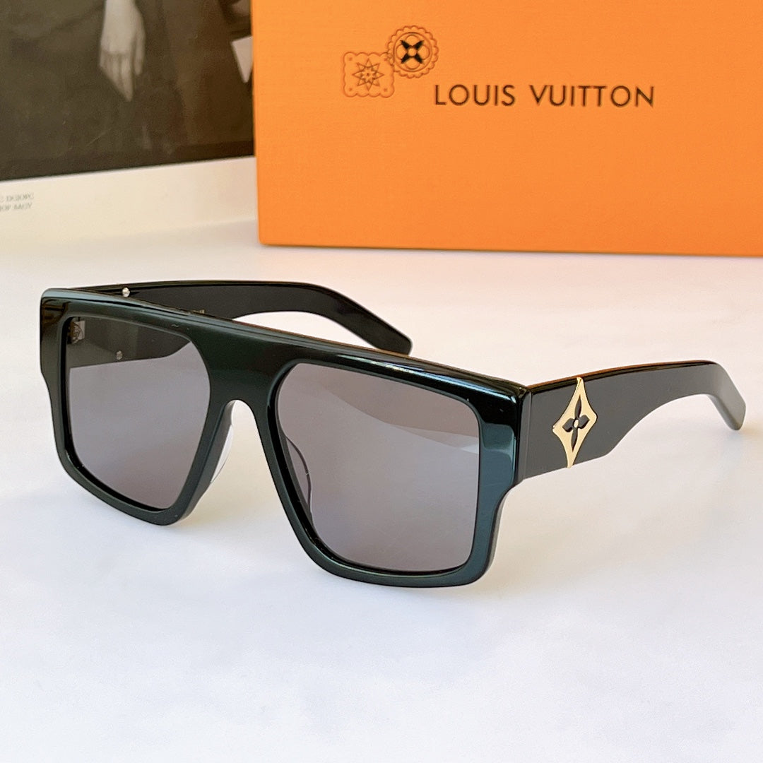 Louis Vuitton Sunglasses - DEEPREPS