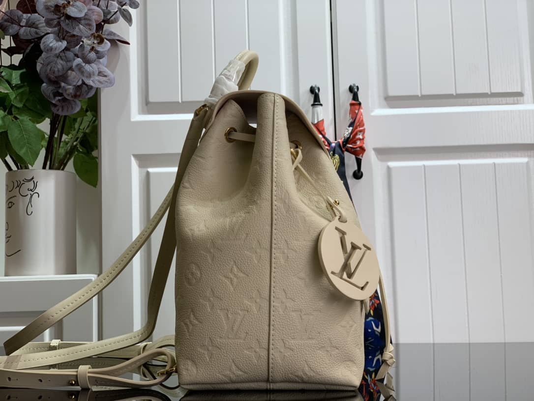 Louis Vuitton Ann Platt Montsouris PM Noir Leather Replica Backpack Beige M45205 - DEEPREPS