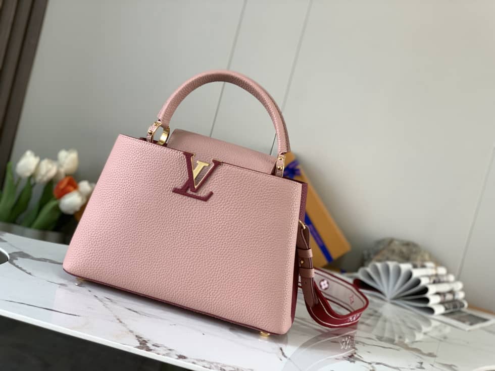 Louis Vuitton Capucines MM Beige And Wine red M58610 Replica Crossbody Bag - DEEPREPS