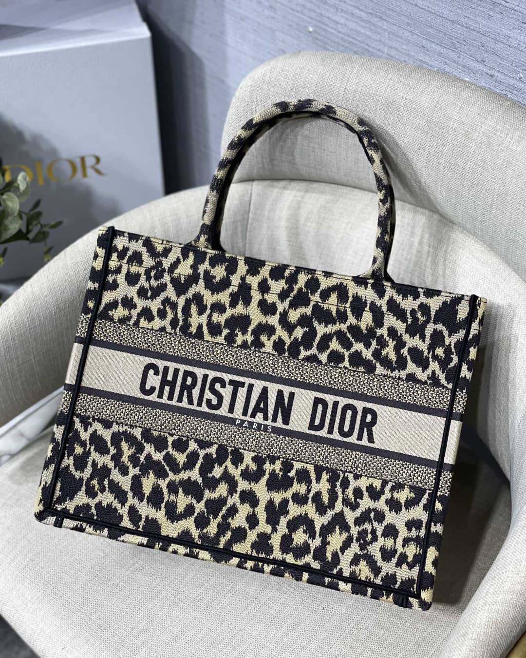 Christian Dior Tote Bag Dupe CD Book Embroidery - DEEPREPS