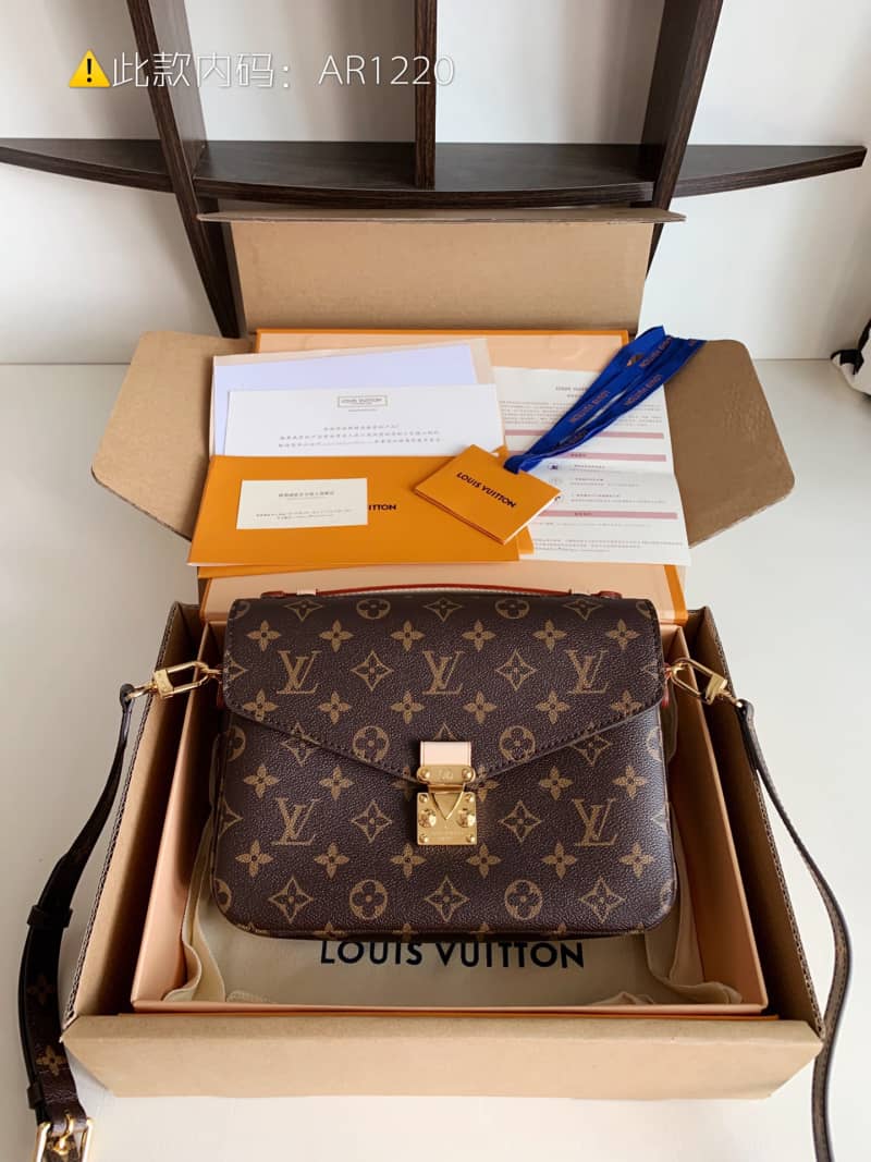 Louis Vuitton Monogram Pochette Metis Crossbody Bag Replica M44875 - DEEPREPS