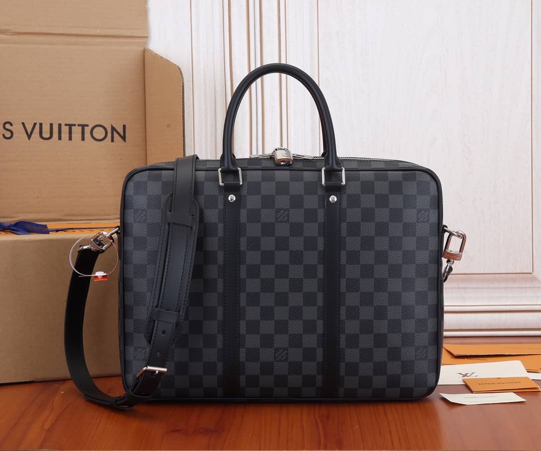 Louis Vuitton Porte Documents Voyage PM Bag Replica N41478 - DEEPREPS