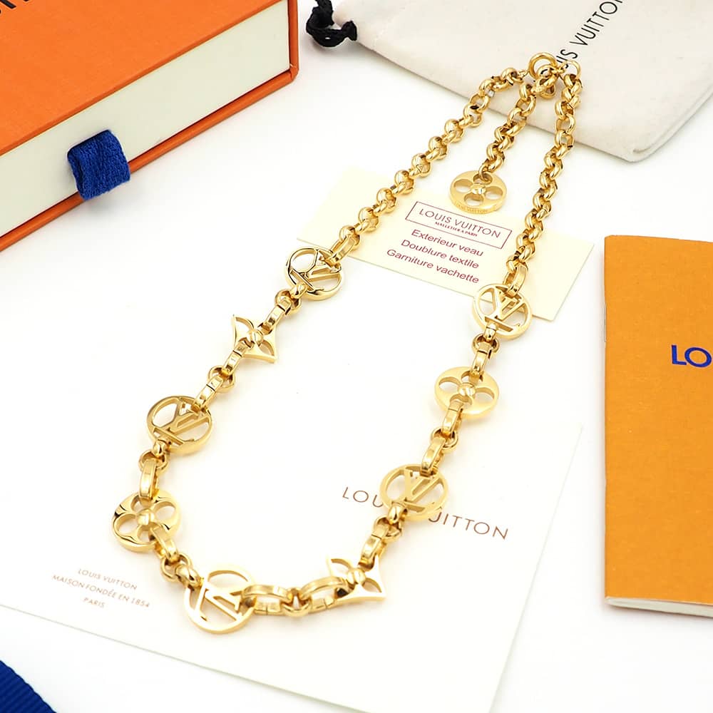 Louis vuitton Necklace For Sale - DEEPREPS