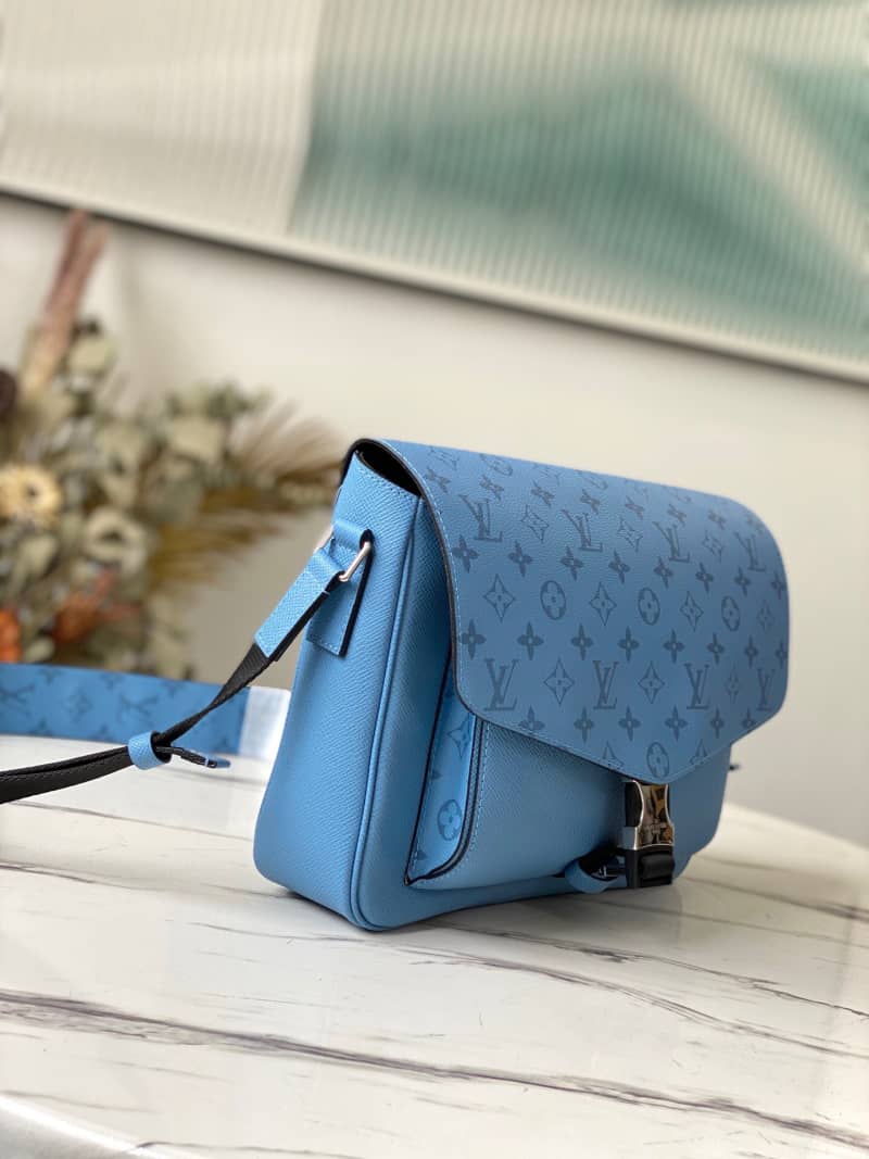 Louis Vuitton Monogram Flap Leather Small Messenger Bag Replica Blue M30745 - DEEPREPS