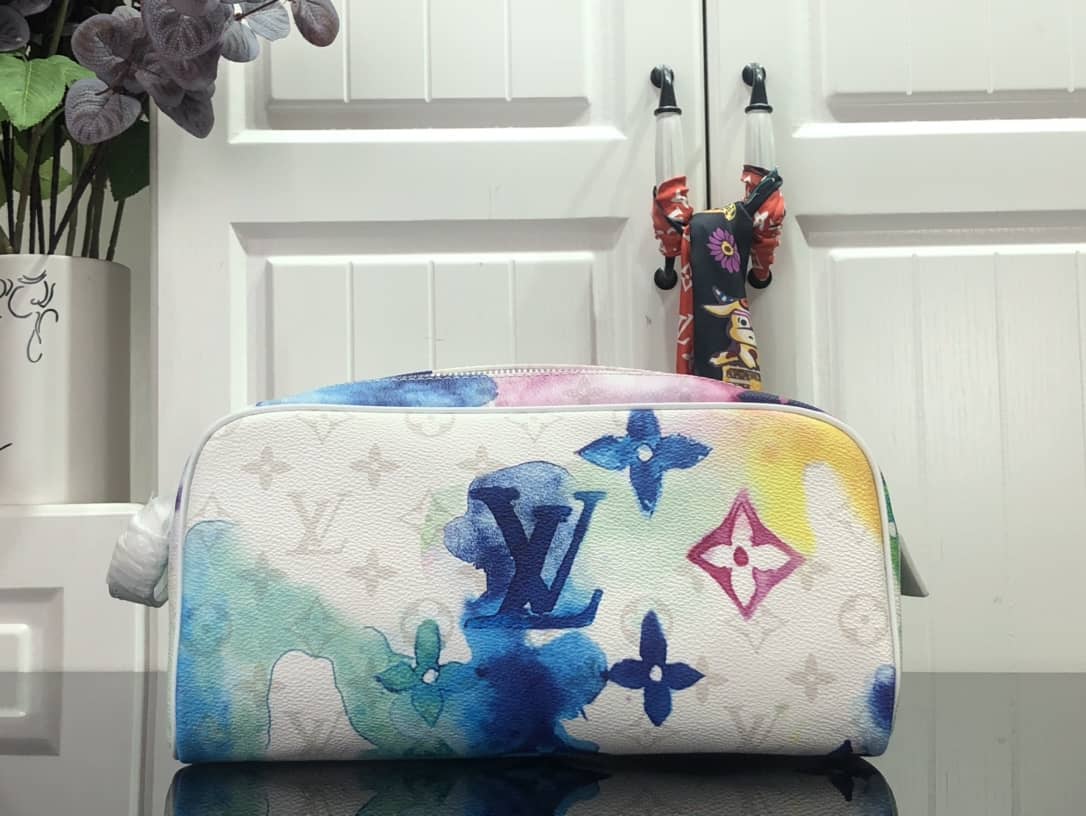 Louis Vuitton Multicolored Watercolor Monogram Canvas Dopp Kit Toiletry Bag Replica M80500 - DEEPREPS