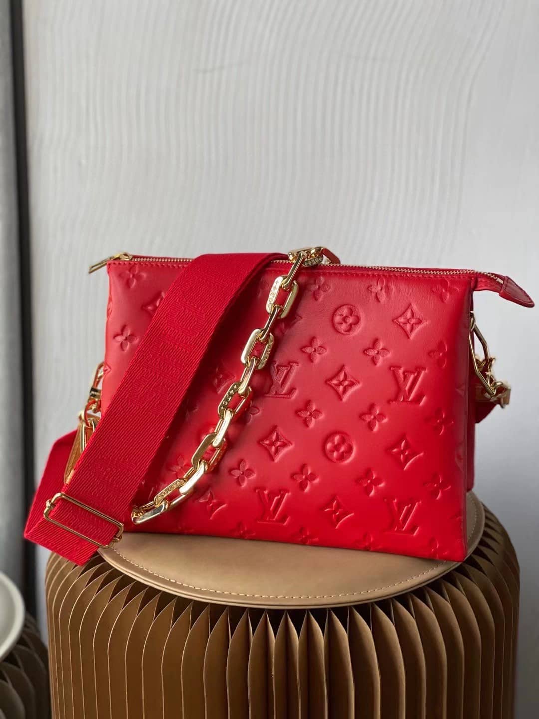 Louis Vuitton Coussin PM Gold Chain Rouge Red M57792 Replica Shoulder Bag - DEEPREPS