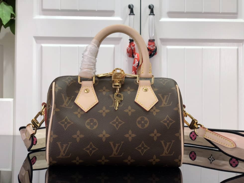 Louis Vuitton Monogram Canvas Speedy 20 Black M45957 Replica Crossbody Bag - DEEPREPS