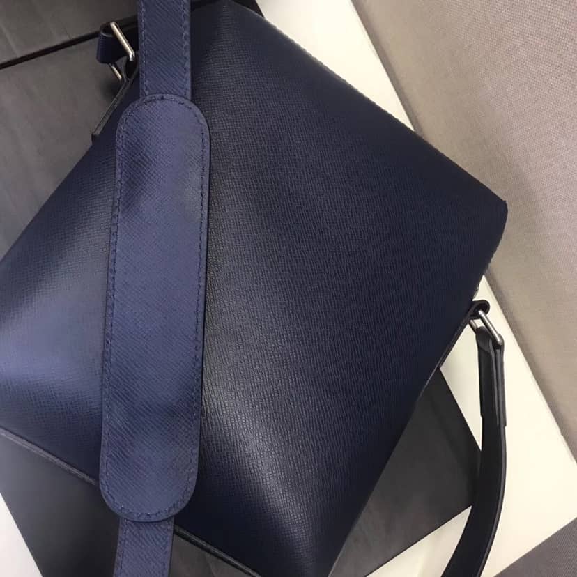 Louis Vuitton Taiga Pochette Grigori Mens Shoulder Bag Replica Blue M30505 - DEEPREPS