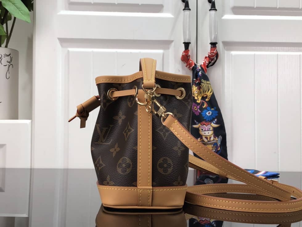Louis Vuitton Nano Noe Monogram Bag M81266 Replica Bucket Bag - DEEPREPS