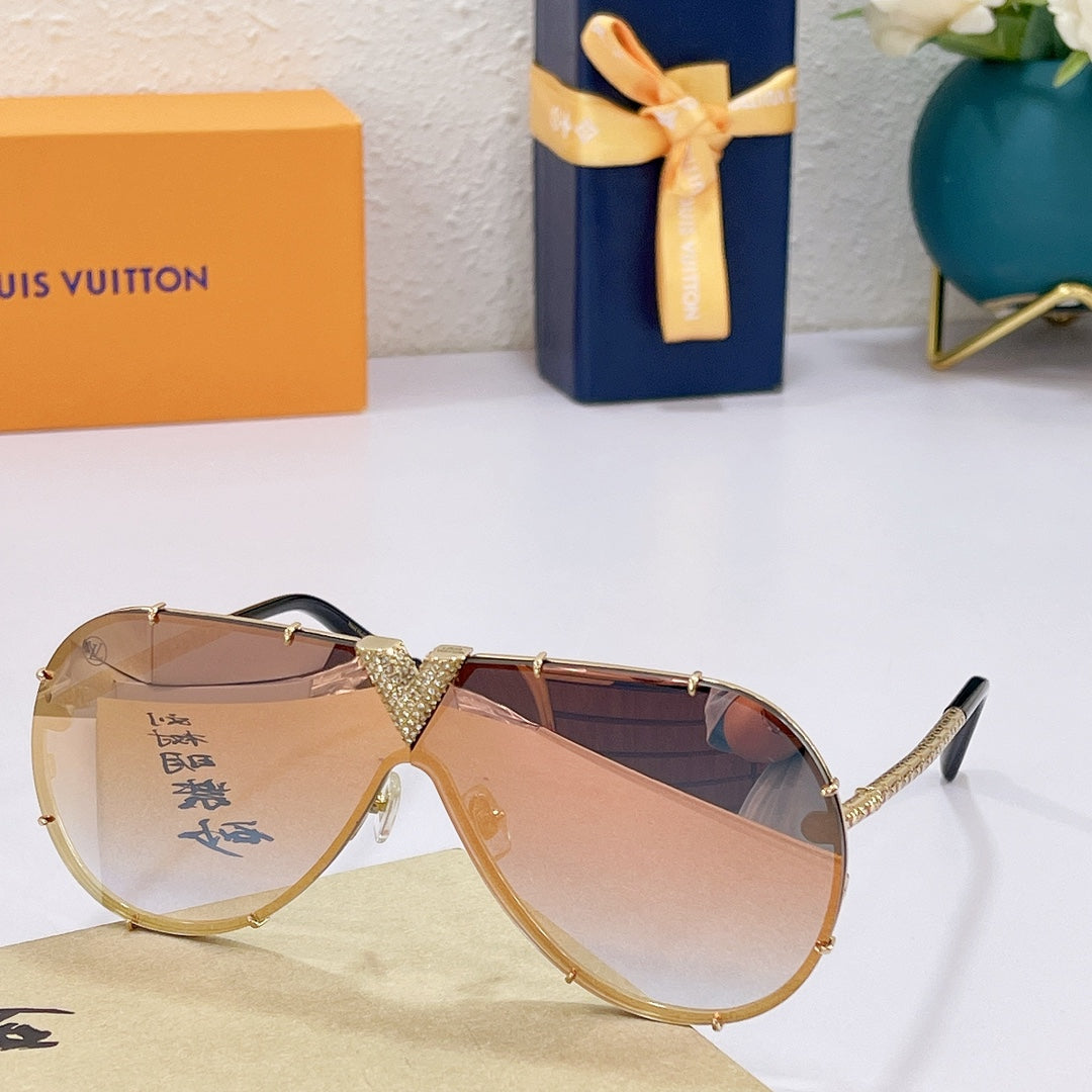 Louis Vuitton Sunglasses - DEEPREPS