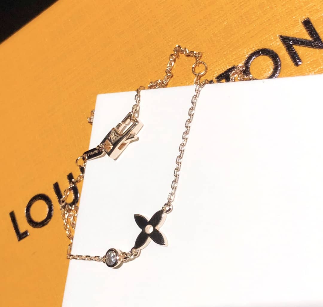 Top Quality Louis vuitton Necklace - DEEPREPS