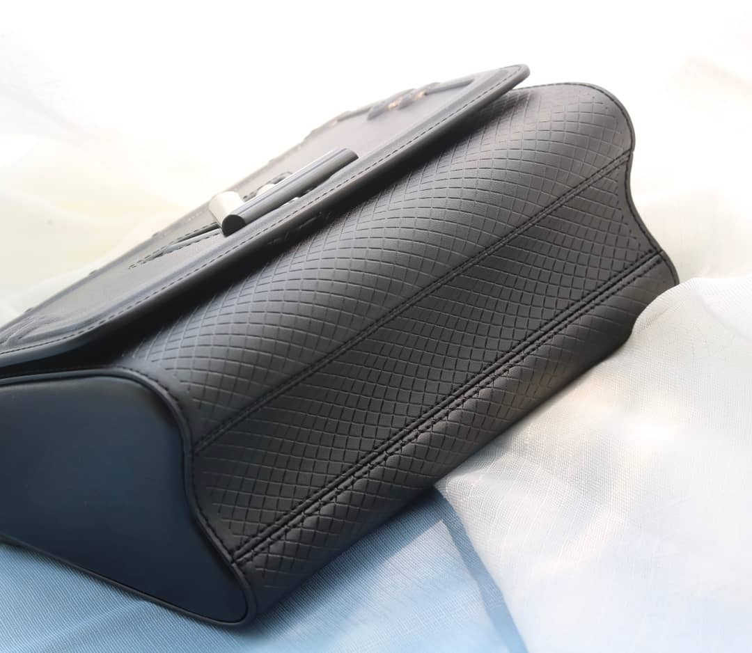 Louis Vuitton Twist Epi Handbag Replica Black M50320 - DEEPREPS