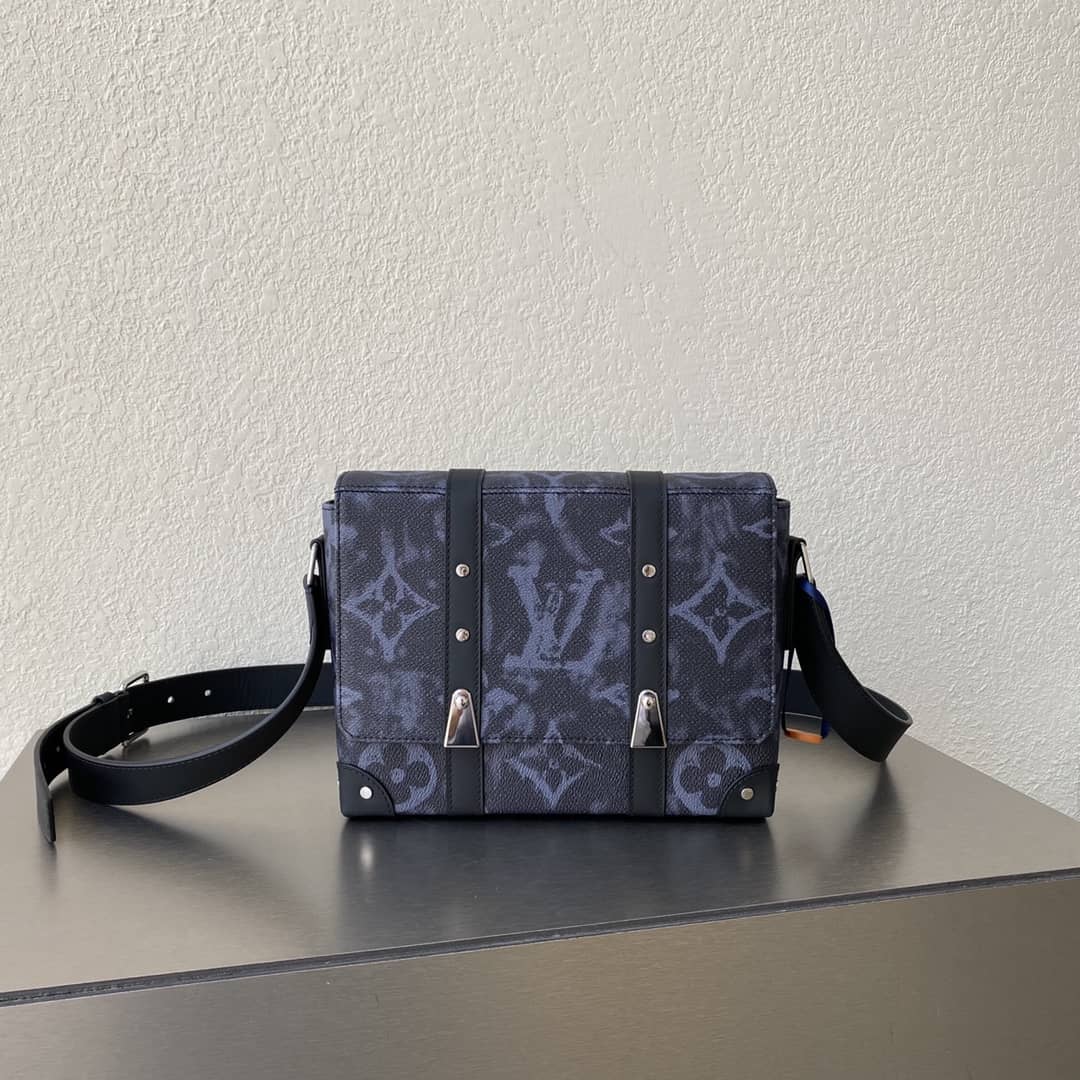 Louis Vuitton Trunk Monogram Messenger Bag Replica Blue M57282 - DEEPREPS