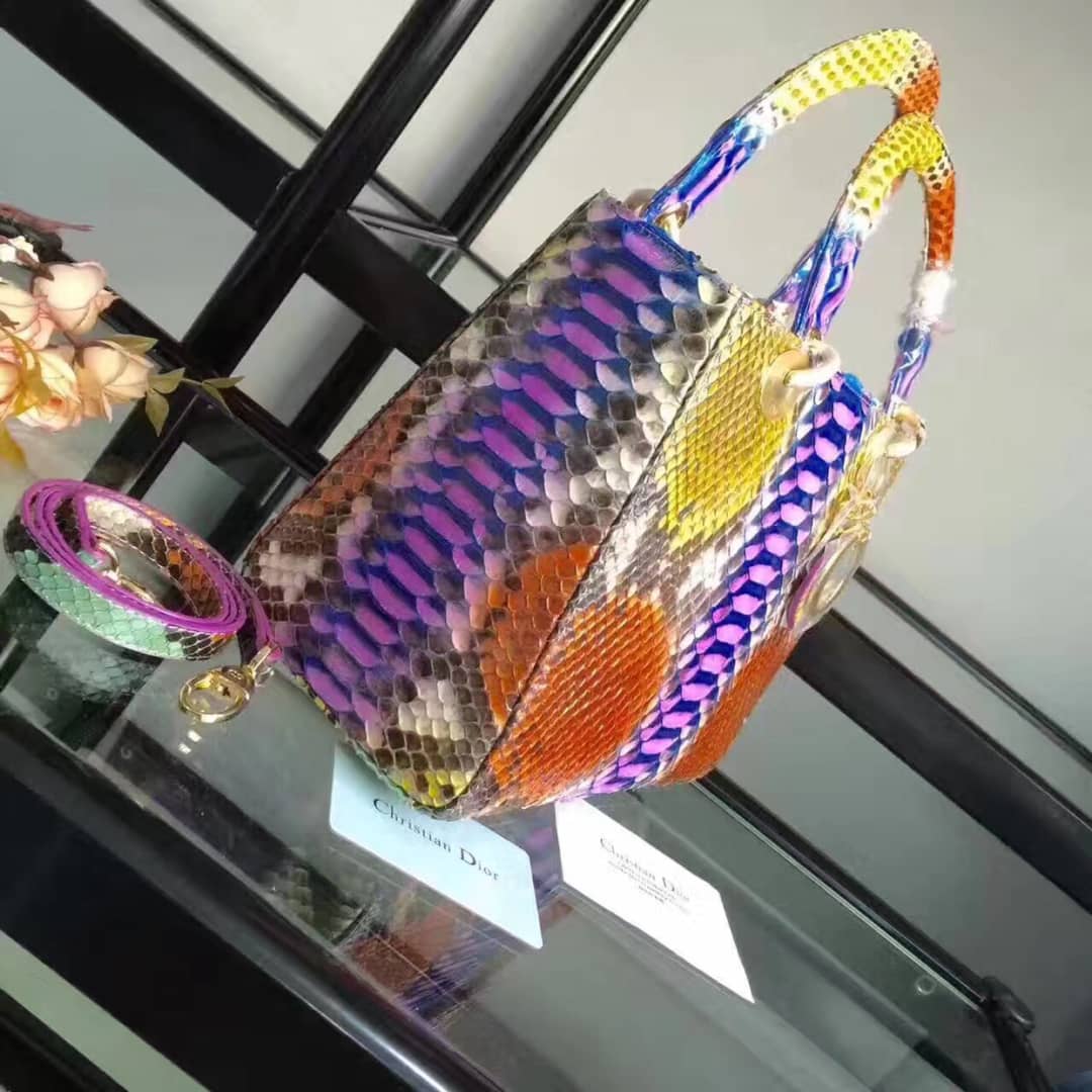 Christian Dior Lady Dior 24CM Replica Bag - DEEPREPS