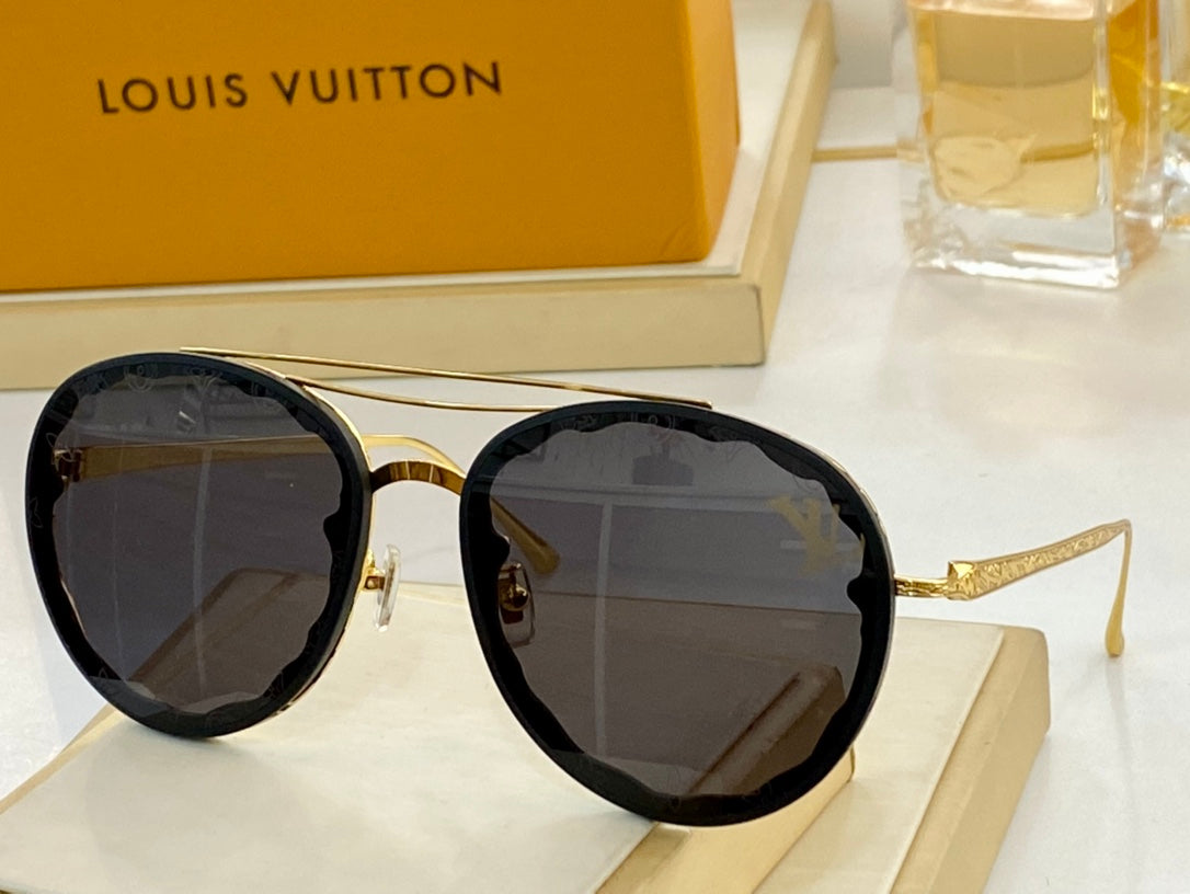 Louis Vuitton Sunglasses - DEEPREPS