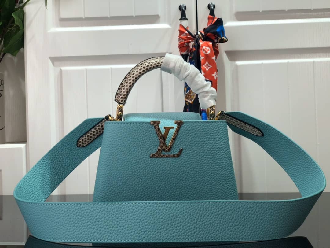 Louis Vuitton Capucines MM Taurillon Leather Tote M94227 - DEEPREPS