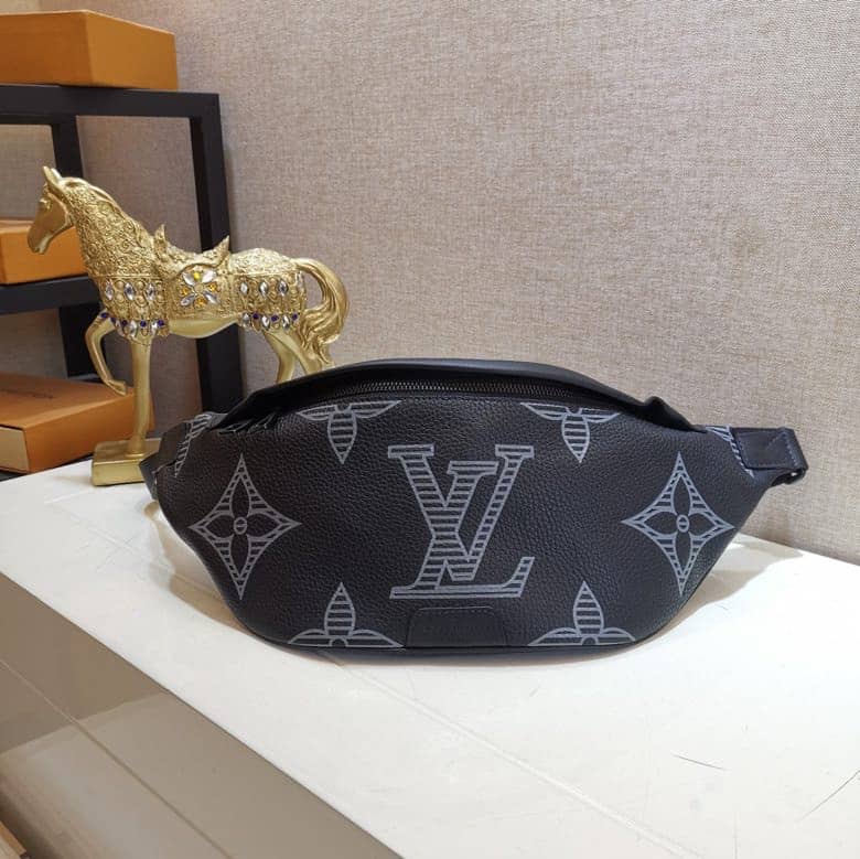 LV Bum Bag Dupe Giant Monogram Discovery NM Replica Body Bag M57289 - DEEPREPS