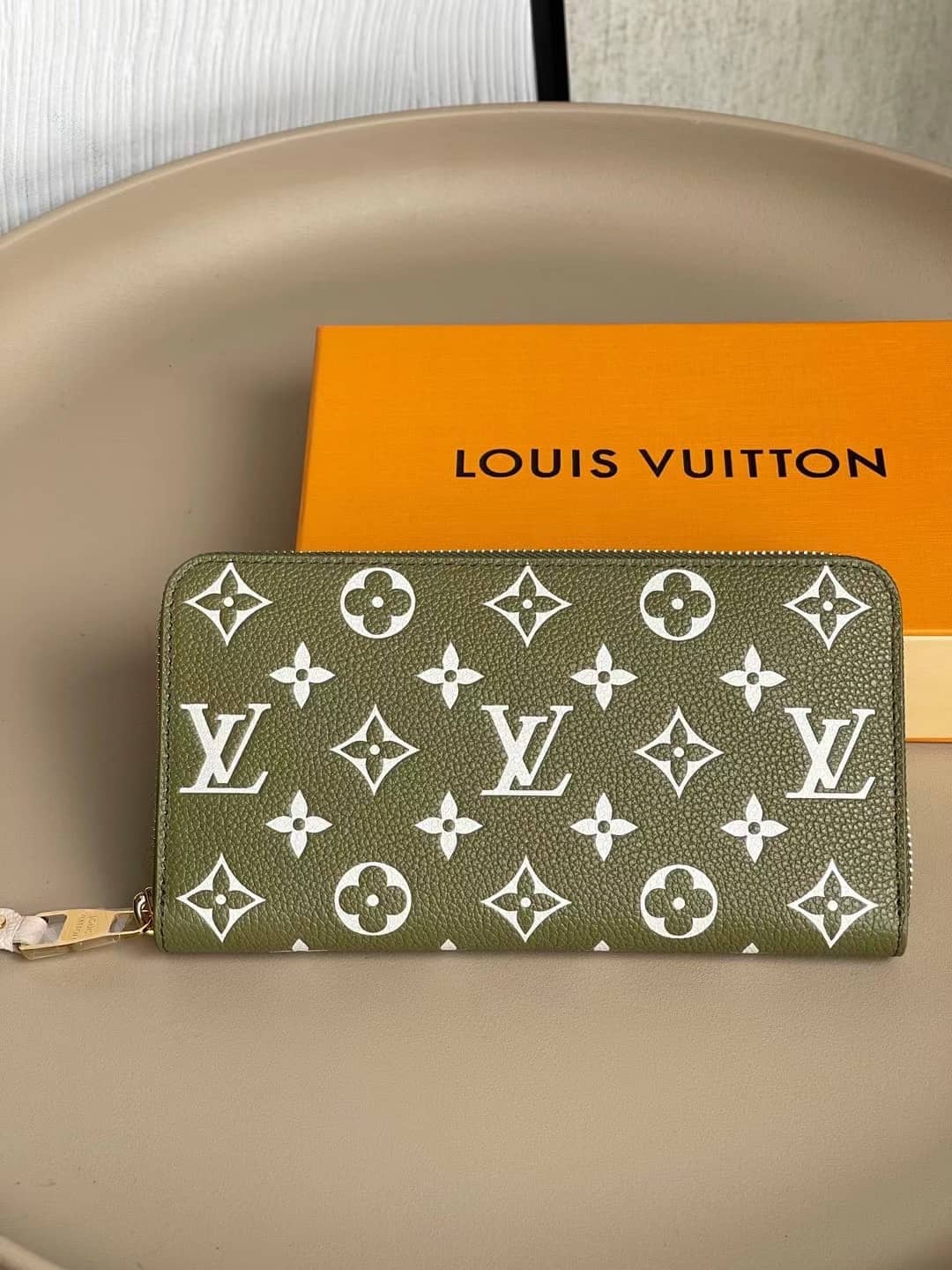 Louis Vuitton Monogram Empreinte Beige M81280 Replica Wallet - DEEPREPS