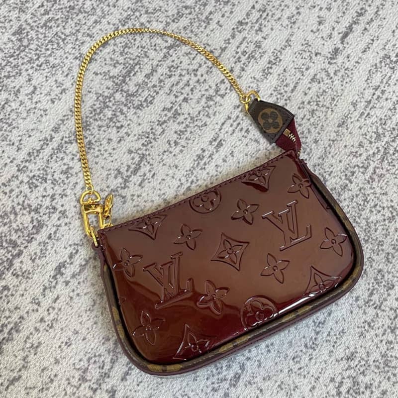 Louis Vuitton Pochette Dupe  Monogram Vernis Accessories Pouch Purple M58009 - DEEPREPS