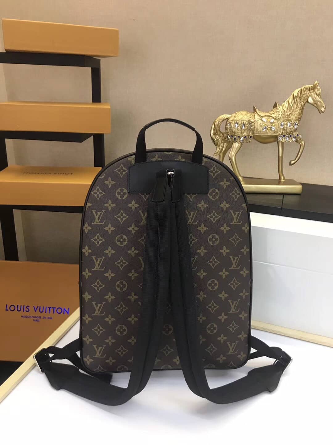 Louis Vuitton Monogram Mens Josh Macaca Replica Rucksack M41530 - DEEPREPS