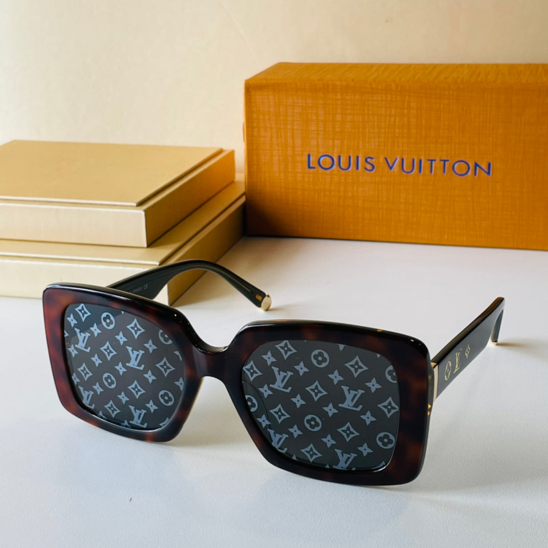 Louis Vuitton Sunglasses - DEEPREPS