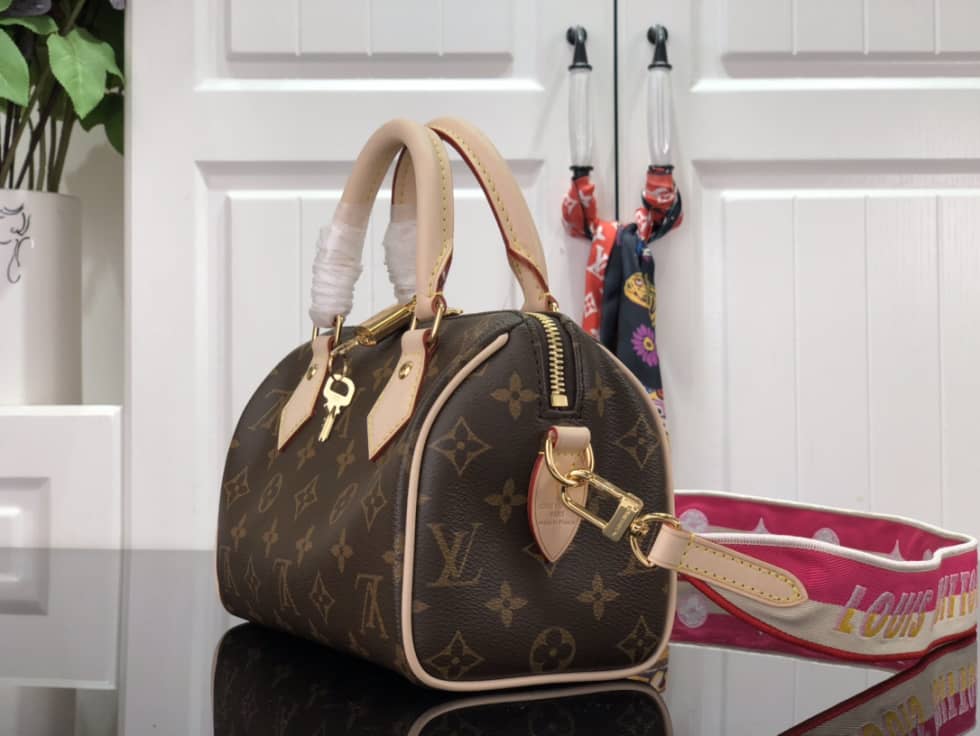 Louis Vuitton Monogram Canvas Speedy 20 Red M45957 Replica Crossbody Bag - DEEPREPS