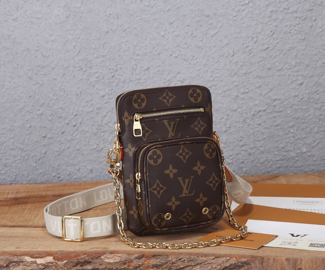 Louis Vuitton Utility Phone Sleeve Chain Shoulder Bag Replica M80746 - DEEPREPS
