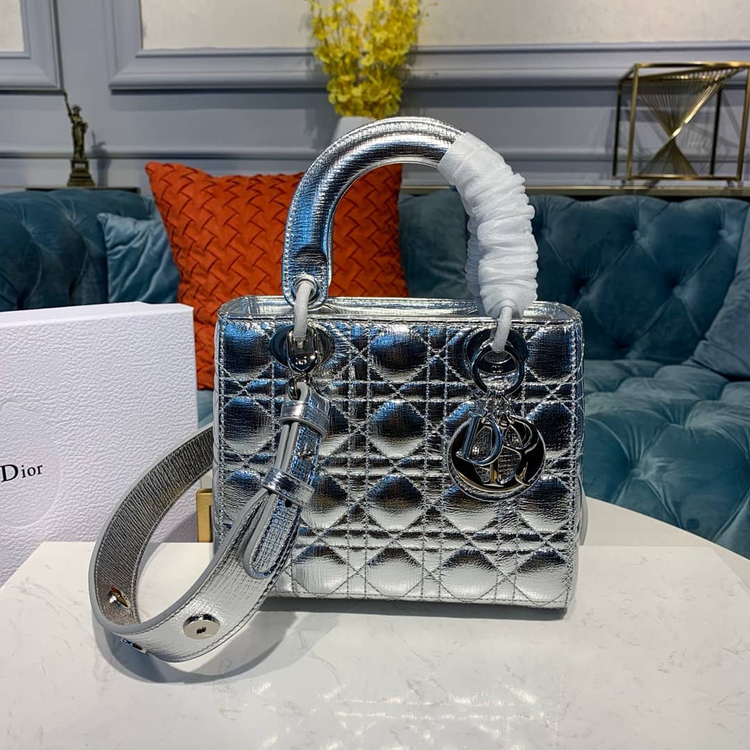 Christian Dior Lady Dior 20CM Replica Bag - DEEPREPS