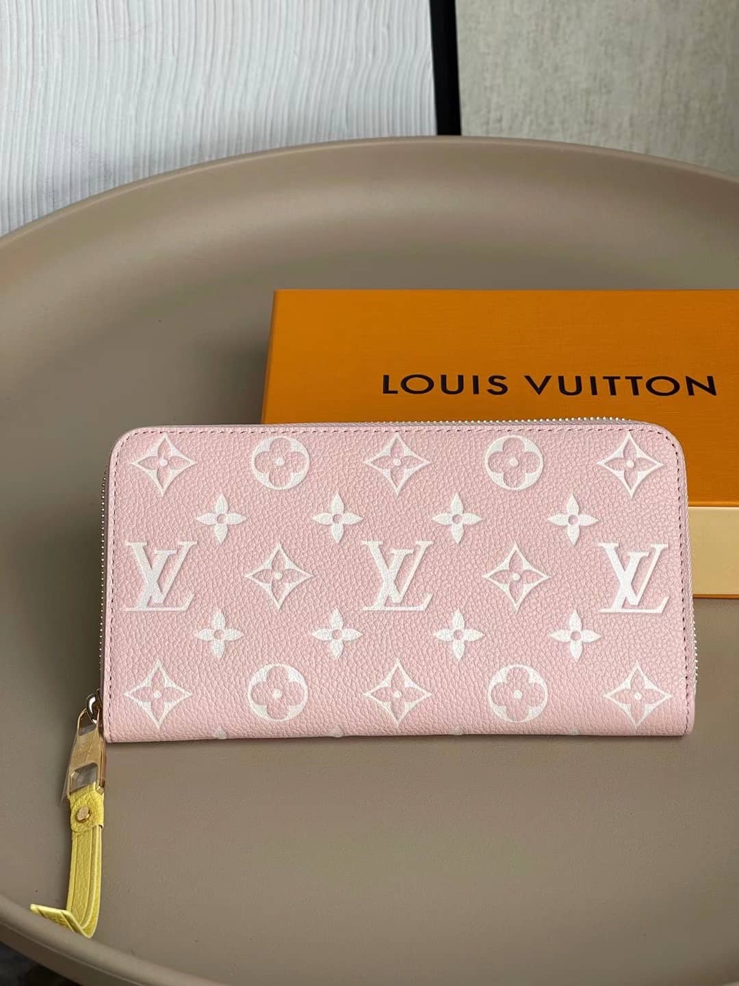 Louis Vuitton Monogram Empreinte Leather Zippy Pink M81279 Replica Wallet - DEEPREPS