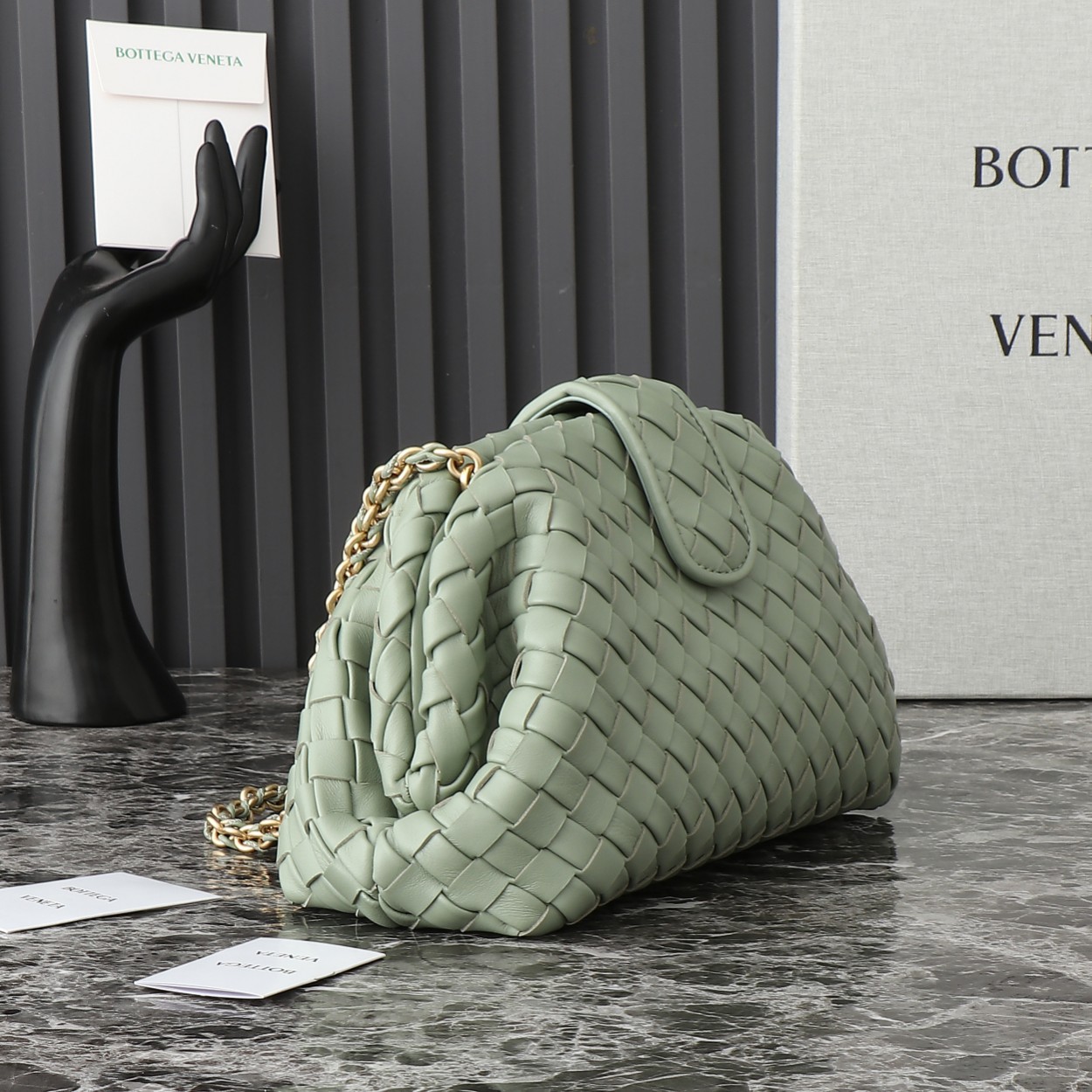 Bottega Veneta Woman - DEEPREPS