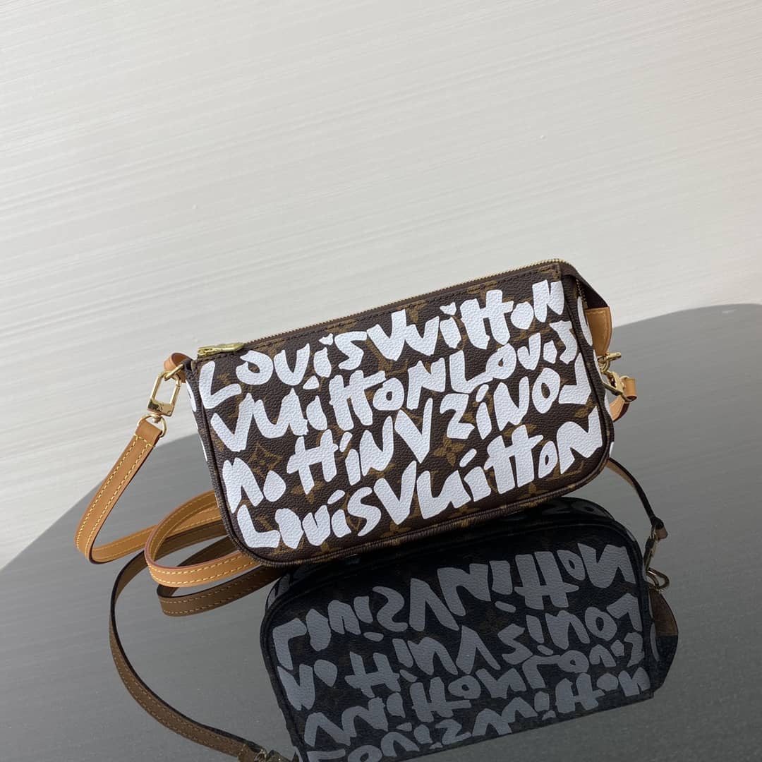 Louis Vuitton Pochette Dupe 2001 Accessories Graffiti Monogram Bag M51980 White - DEEPREPS