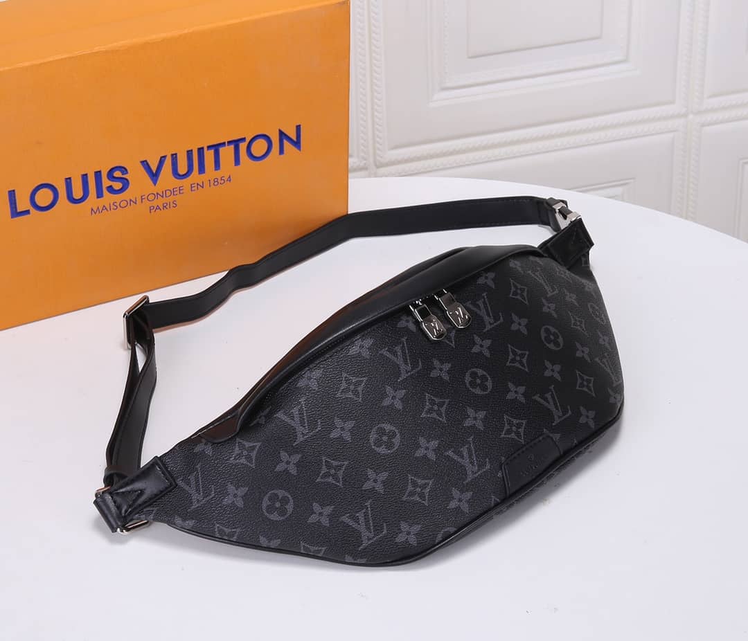 Louis Vuitton Monogram Eclipse Discovery Replica Waist Bag Black M44336 - DEEPREPS