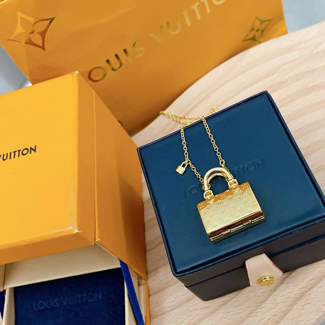 Top Quality Louis vuitton Necklace - DEEPREPS